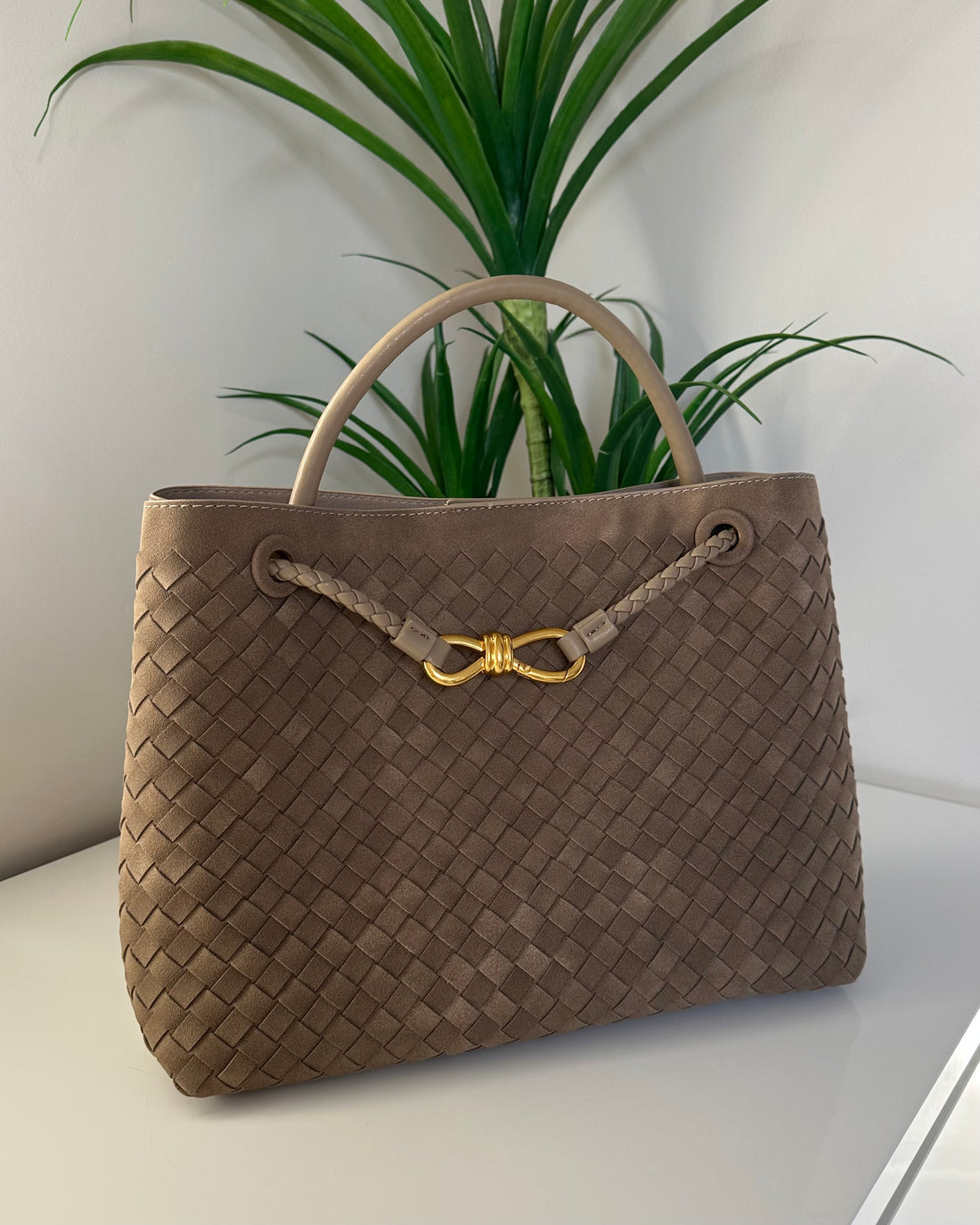 The Essentials Bag - Suede