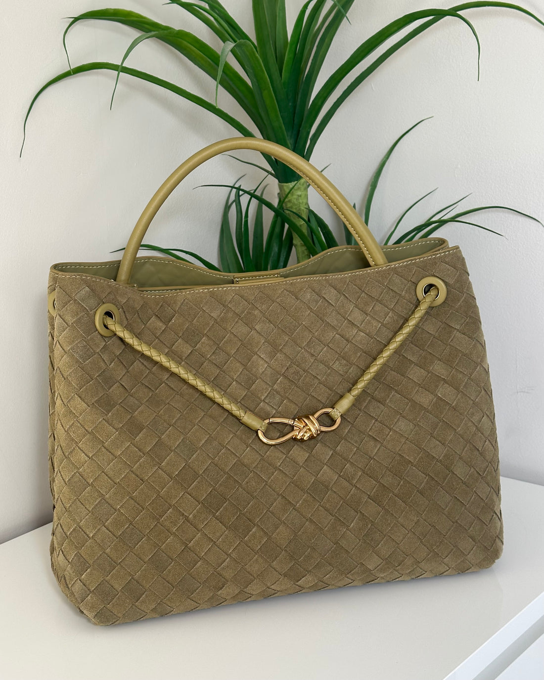 The Essentials Bag - Suede